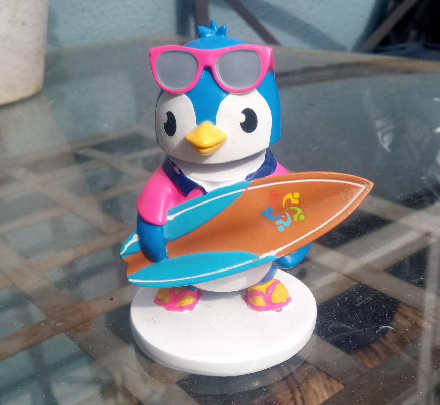 Penguin Bobble Head